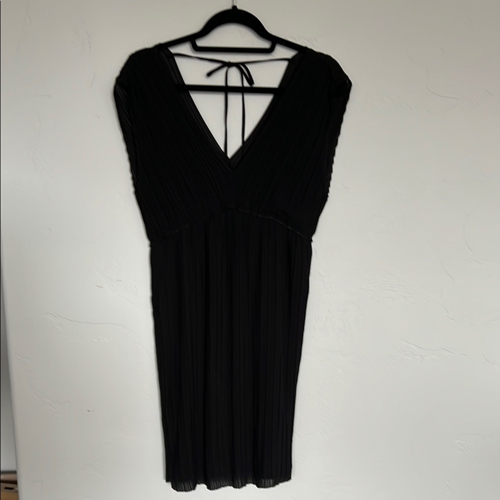 Common Thread NWT Elegant Black Dress Size M